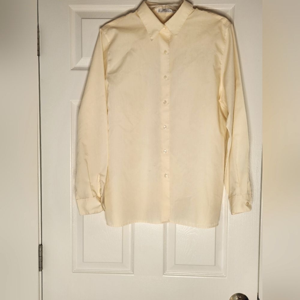 Foxcroft 12 Banana Yellow Lslv Cotton Blend Wrinkle Free Buttons Up Women Shirt